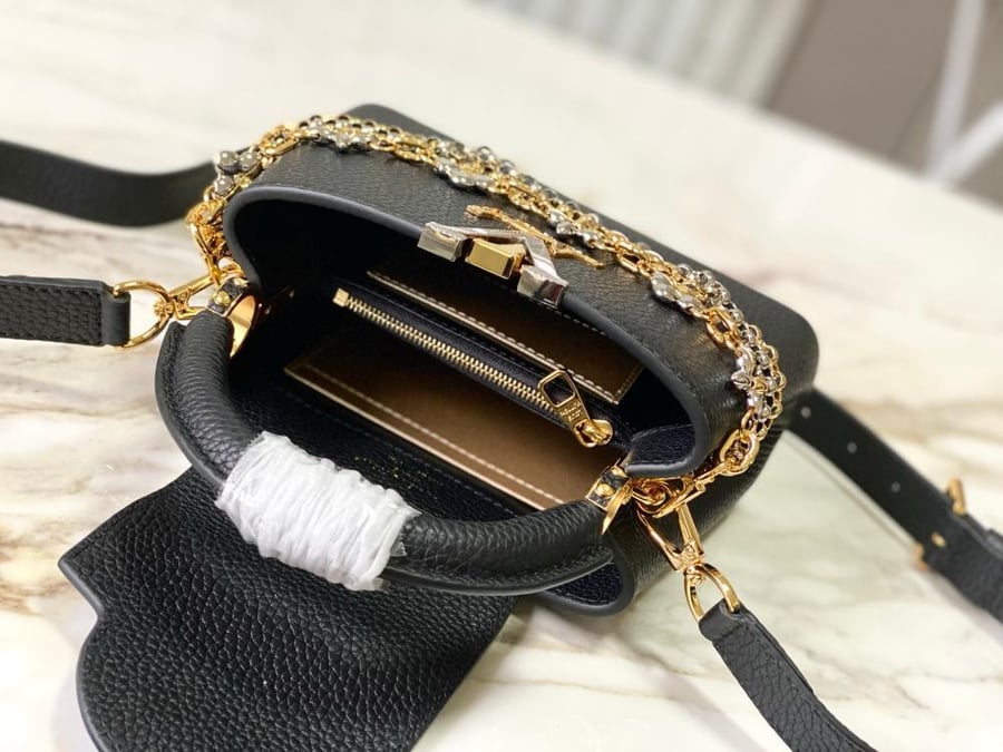 شنطة لوي فيتون 21cm