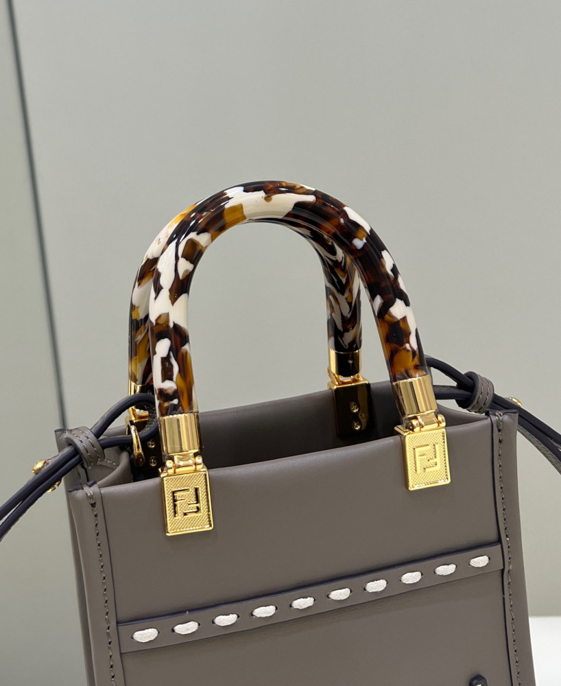 فندي مقاس 13.5c m