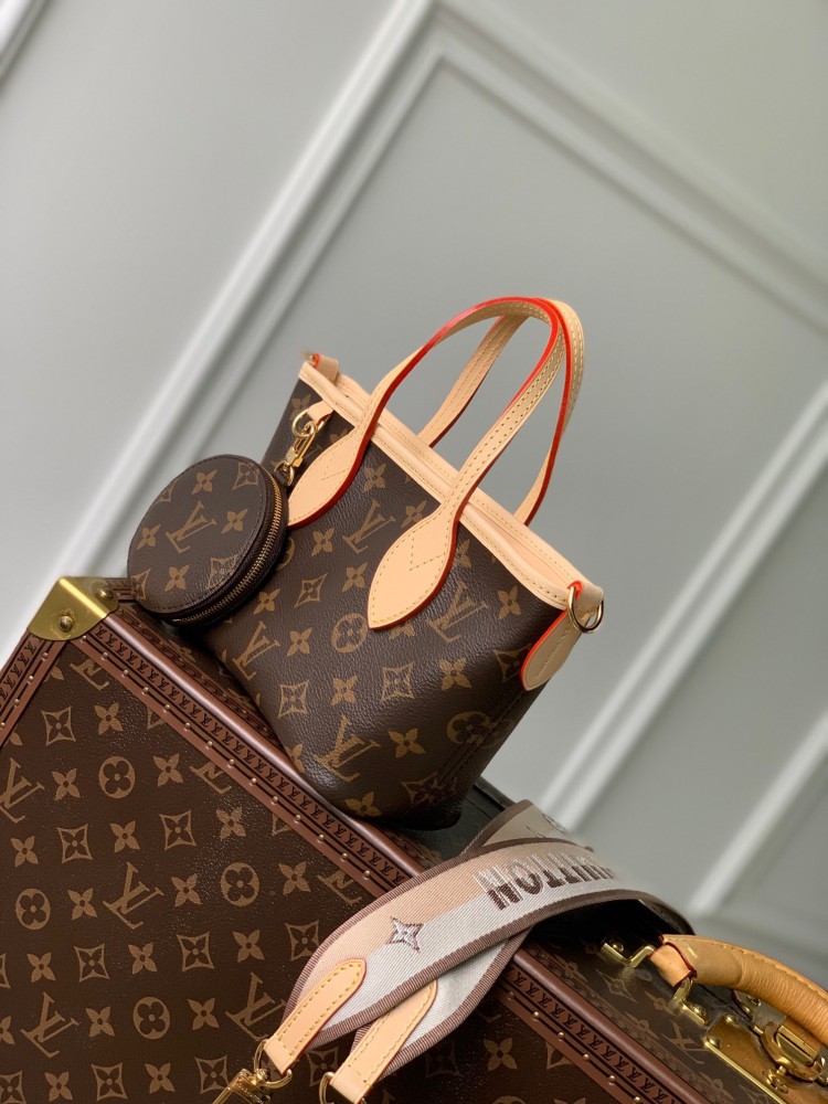 لوي فيتون مقاس 24cm