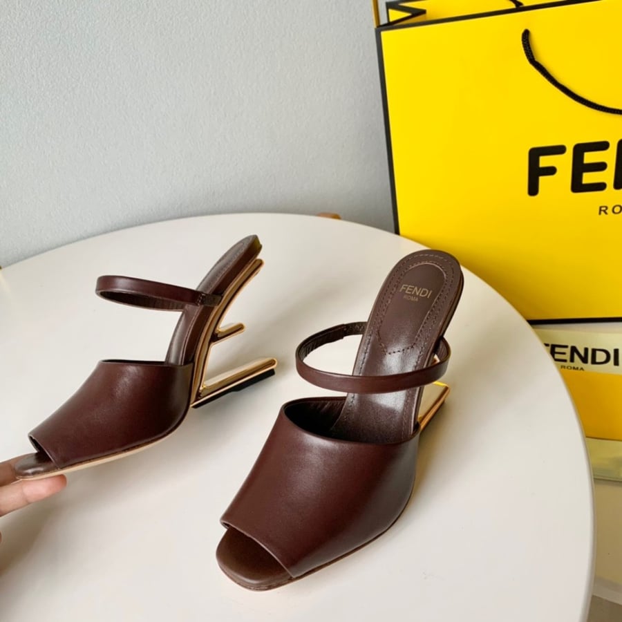 فندي مقاس 35-40