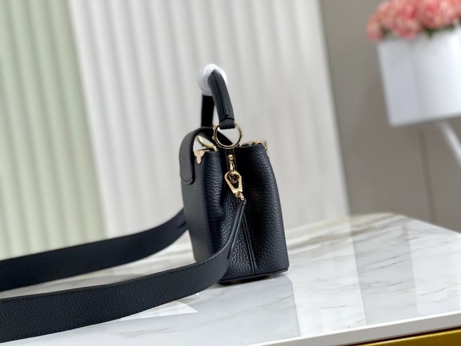 لوي فيتون مقاس 20cm