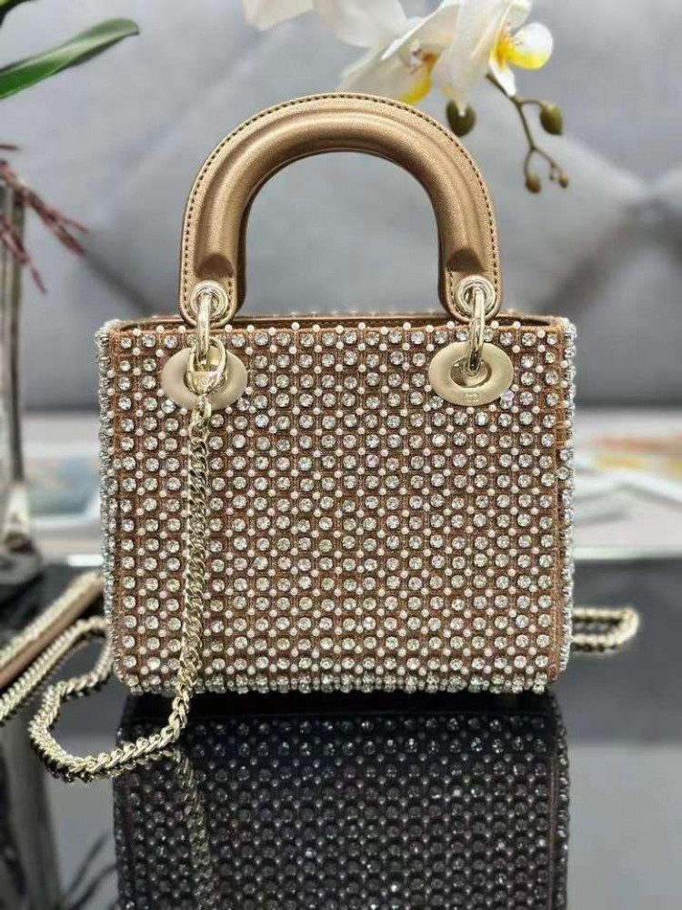 ديور ميني 17cm