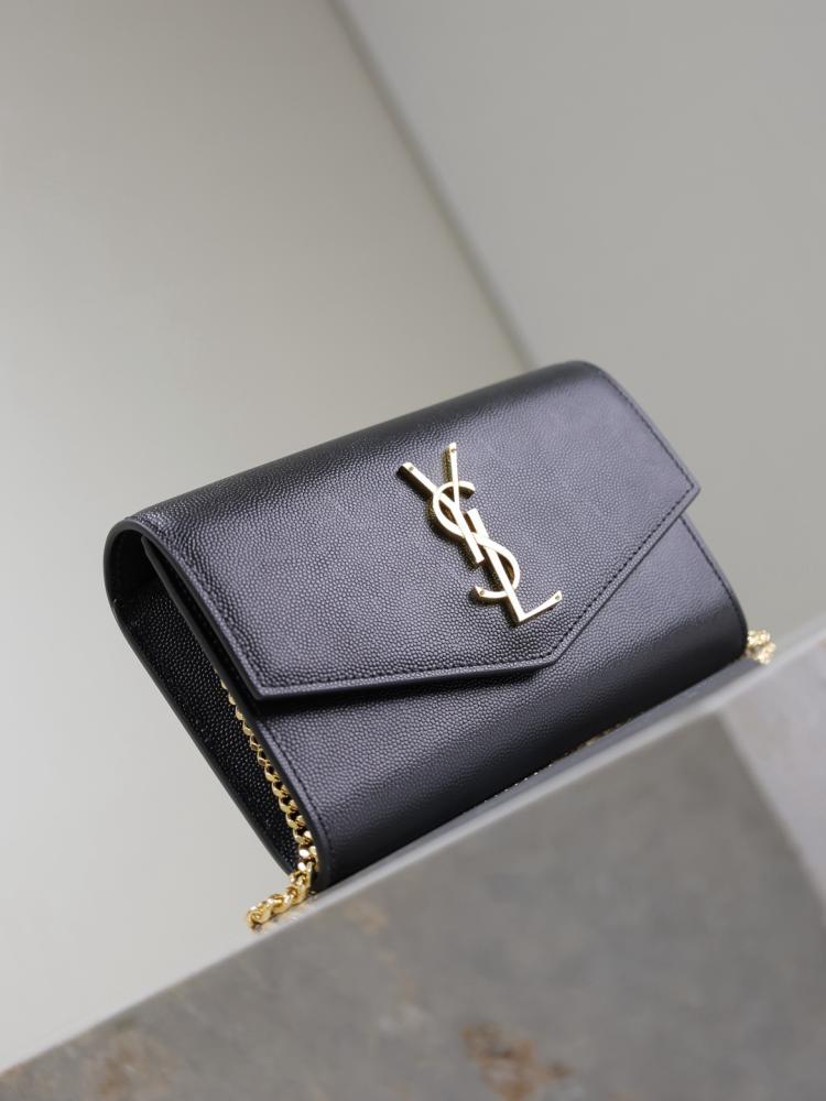 شنطة سان لوران كروس بودي اسود