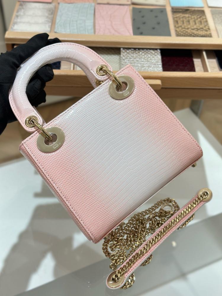شنطة ليدي ديور بايثون 17cm