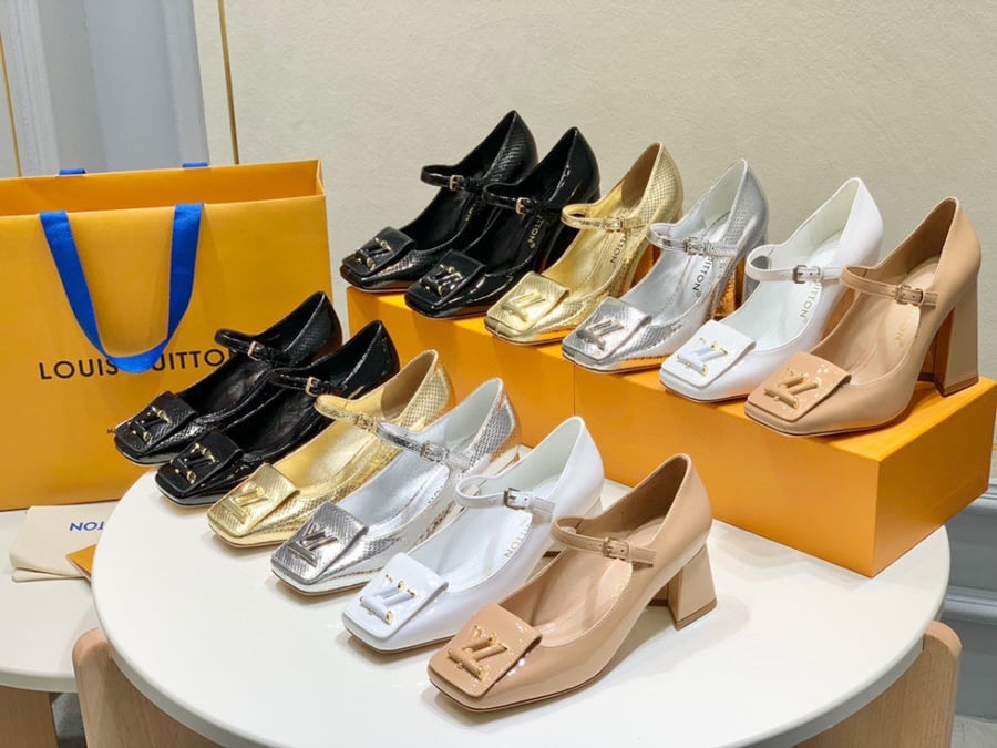 لوي فيتون مقاس 35-41