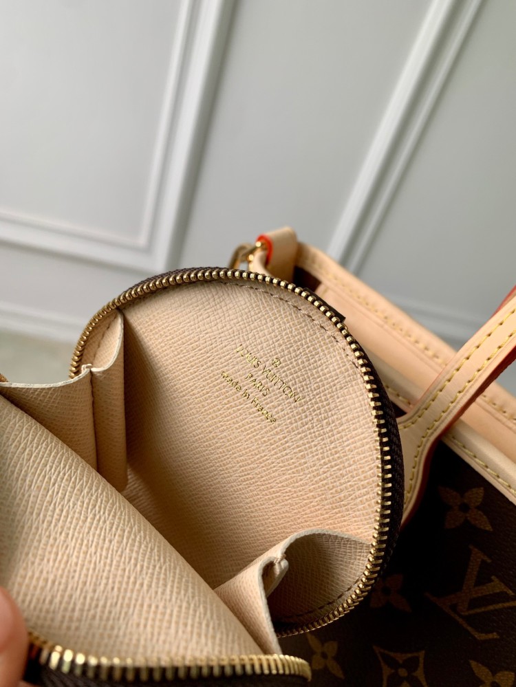 لوي فيتون مقاس 24cm