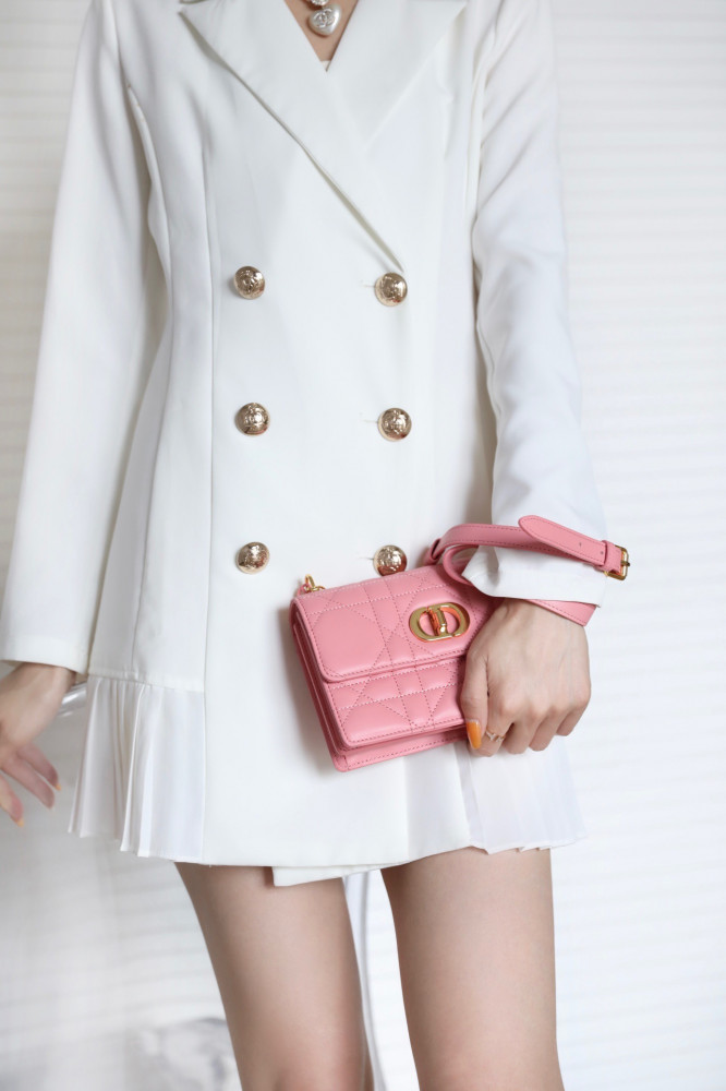 ديور Miss caro مقاس 19cm