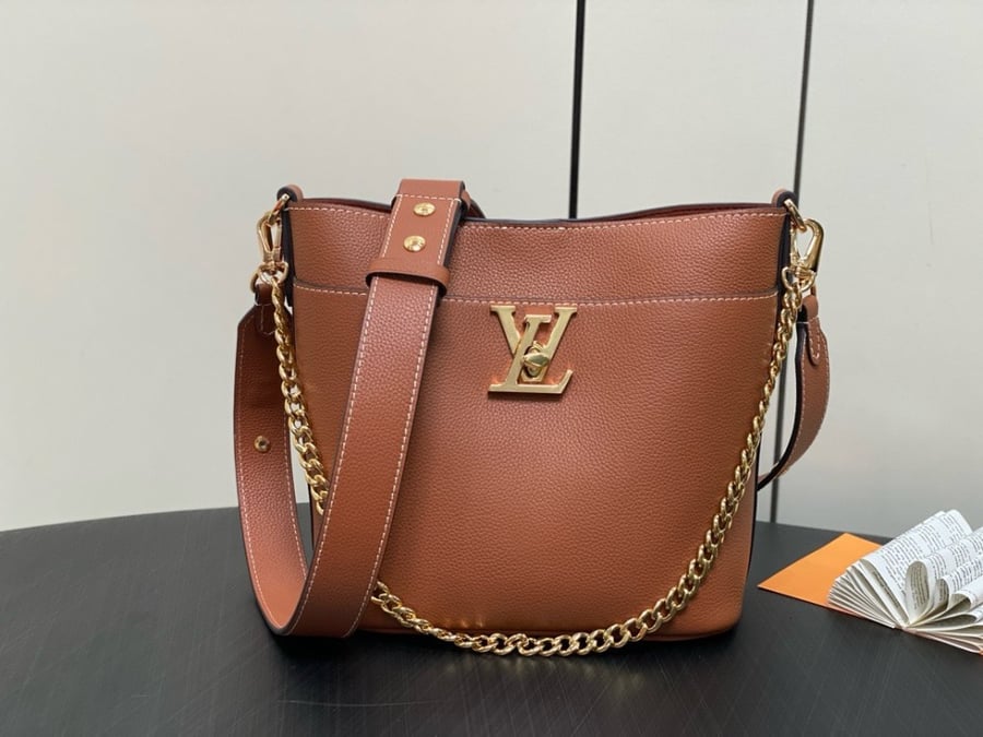 لوي فيتون مقاس 20cm