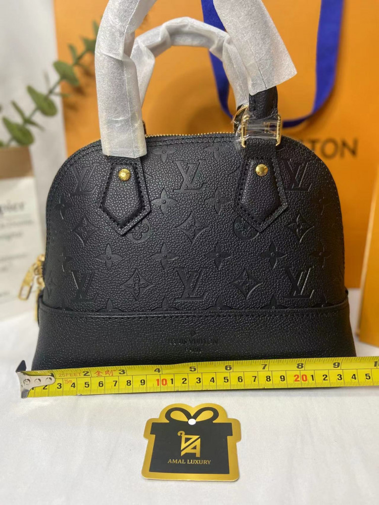 شنطة lv الما مقاس 24cm