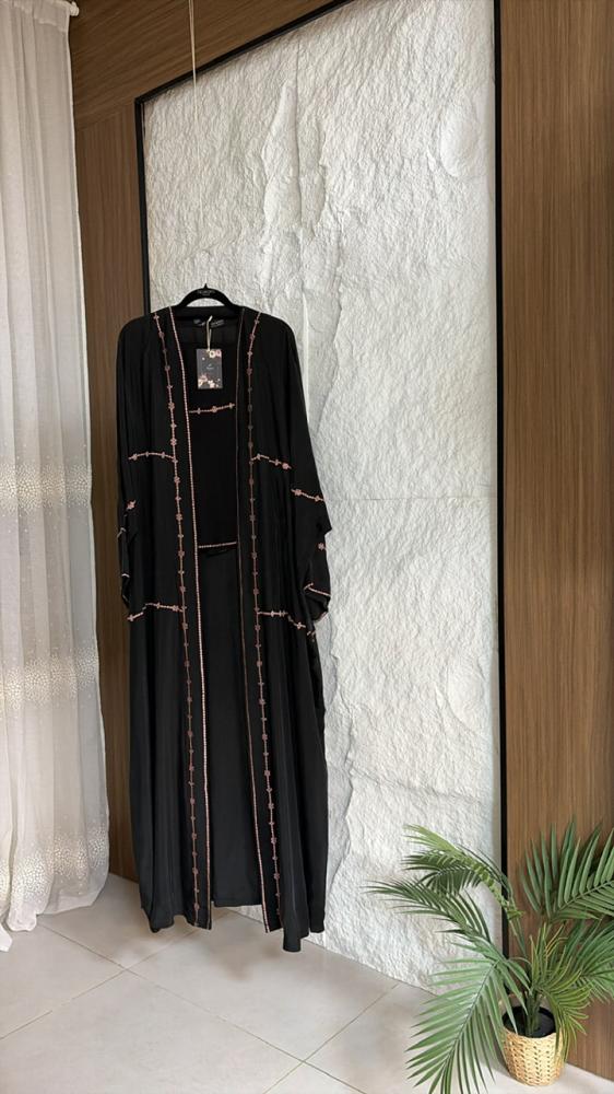 عباية رفيف