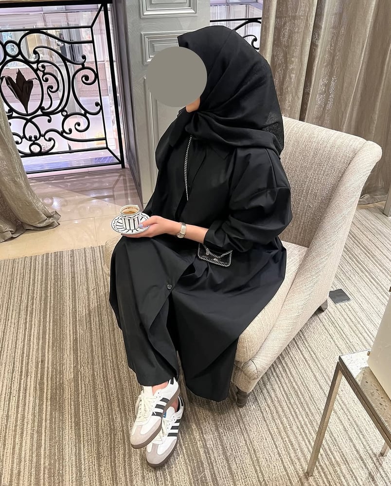 عبايات كلوش