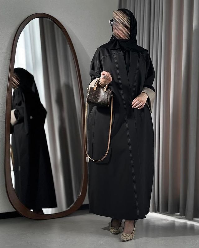 عبايات دبل فيس