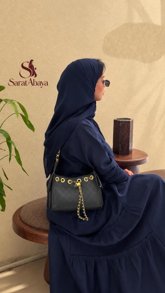 عباية قصات كلوش