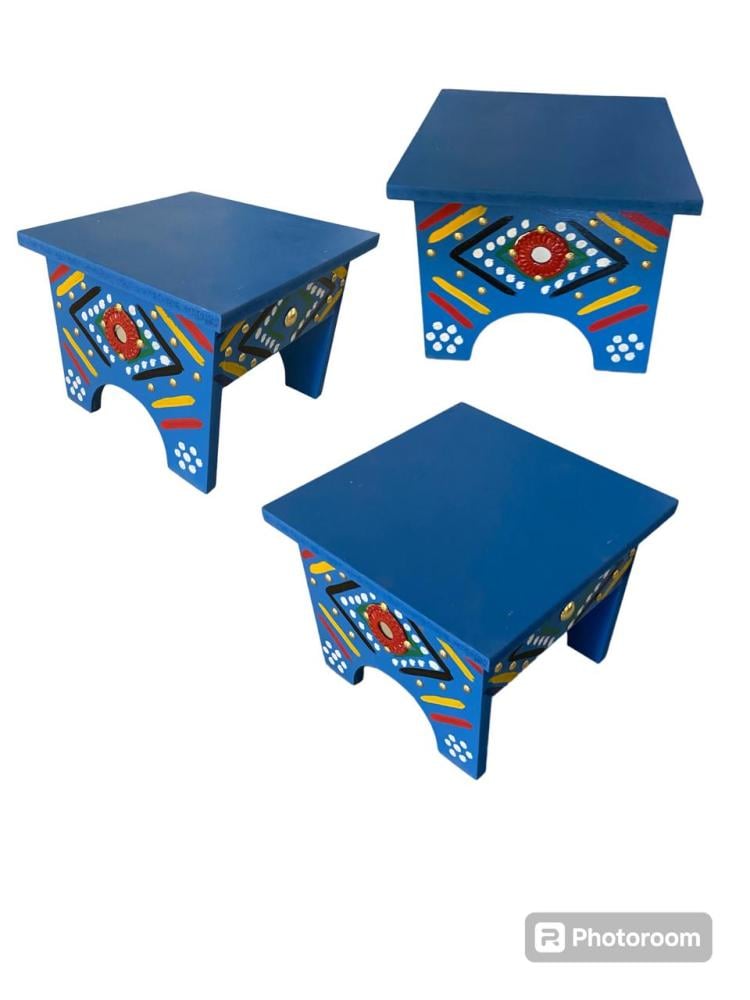 طاولات تراثية 25x25 ديكور