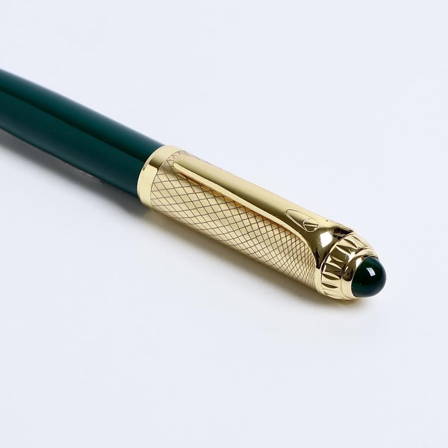A luxurious pen from the Aroma brand