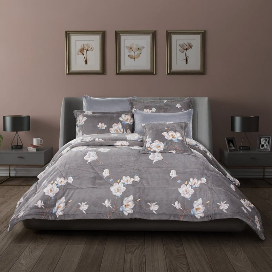 Queen bedspread - 1.5 bed winter set 5 pieces flannel gray / patterned - Larin