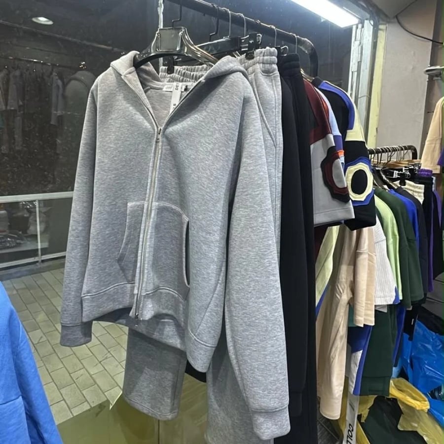 Qassim Jacket - Gray And gray trousers