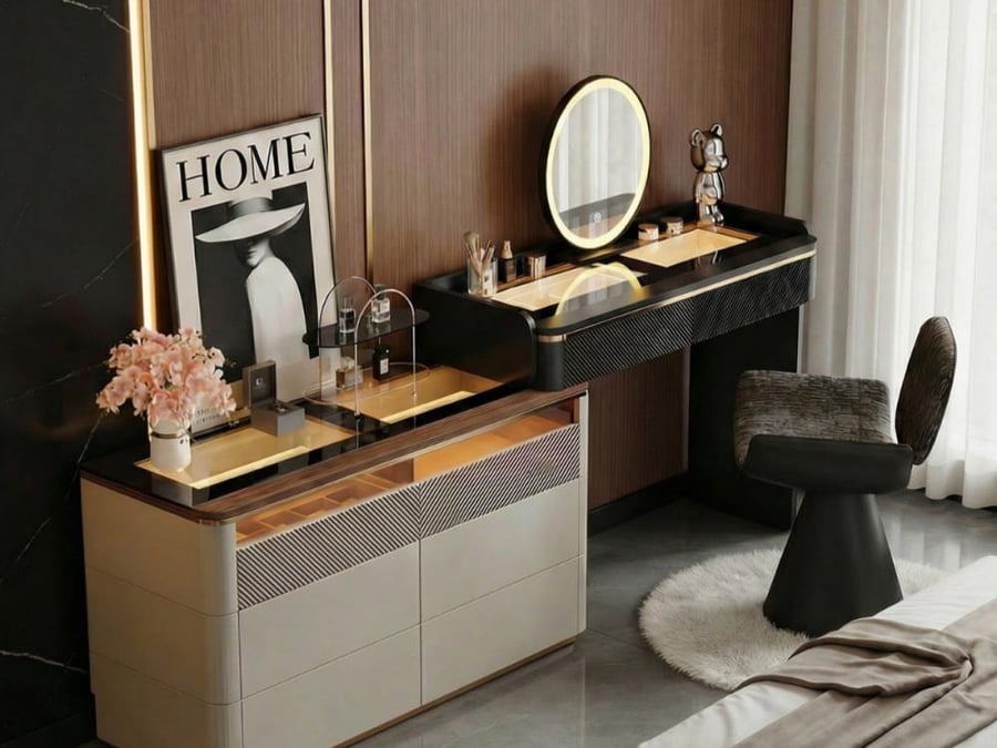 طاولة تزيين إيطالية بتصميم عصري بسيط