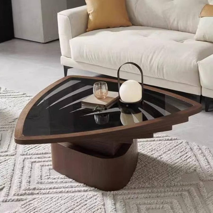 طاولة قهوة هندسية مثلثة – تصميم اسكندنافي عصري