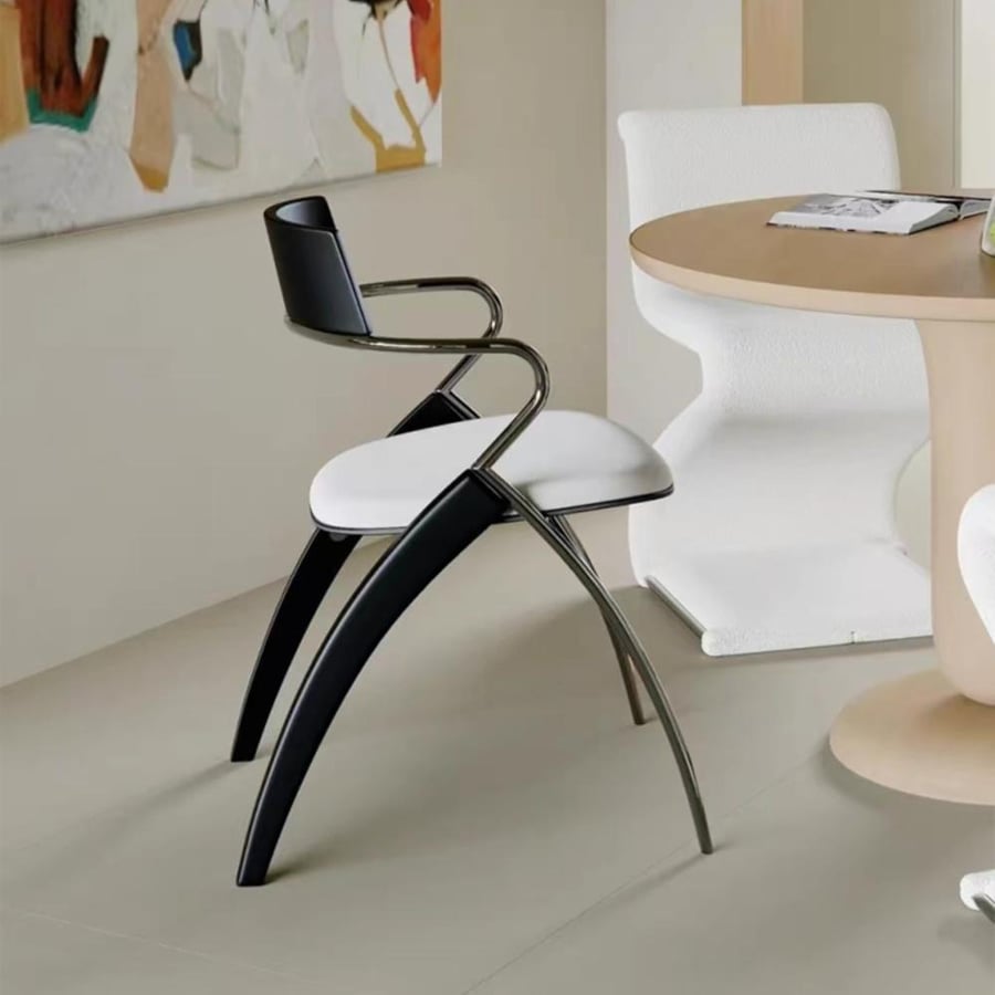 كرسي طعام دنماركي عتيق – تصميم عصري مريح بلمسة فاخرة