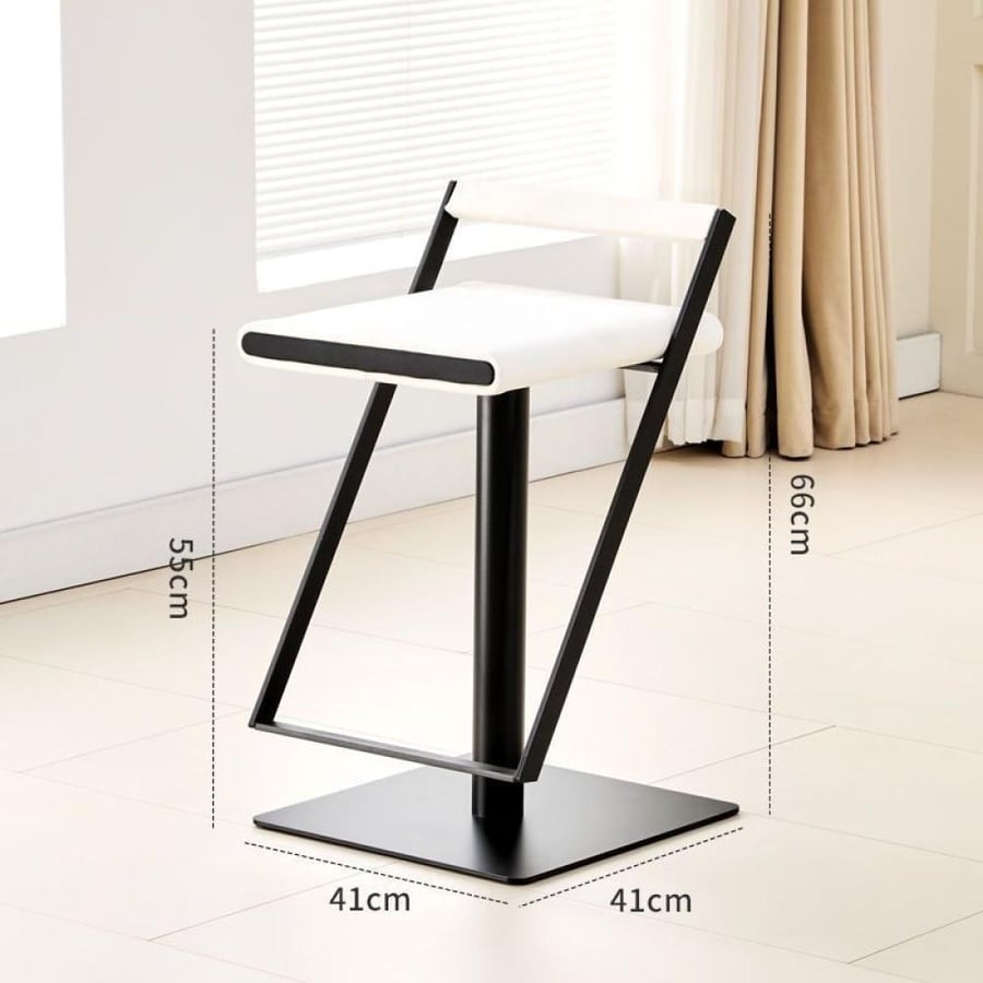 كرسي بار عصري – تصميم بسيط وأنيق