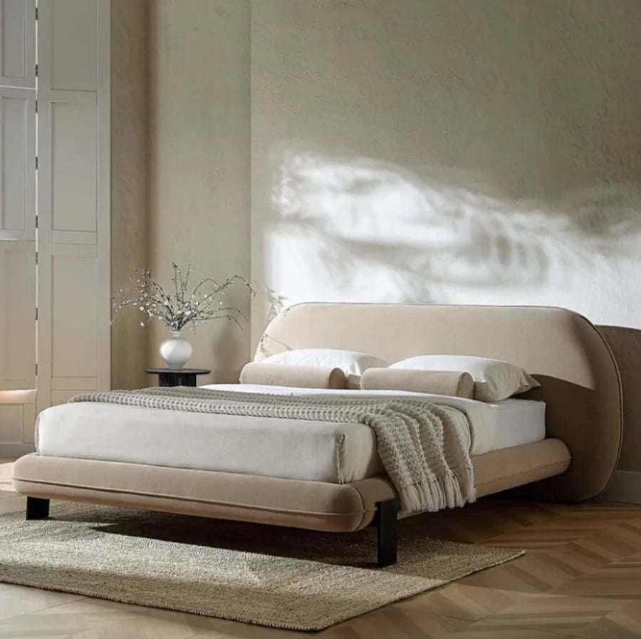 Luxurious design bed