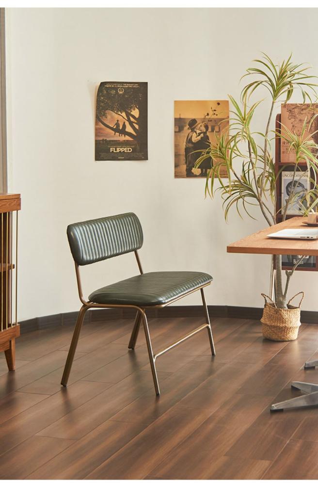 Long cafe seats – elegant classic design and multicolored