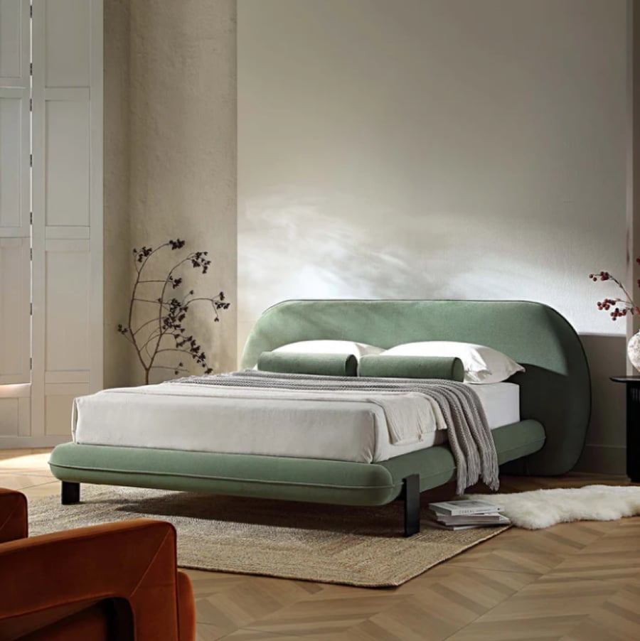 Luxurious design bed