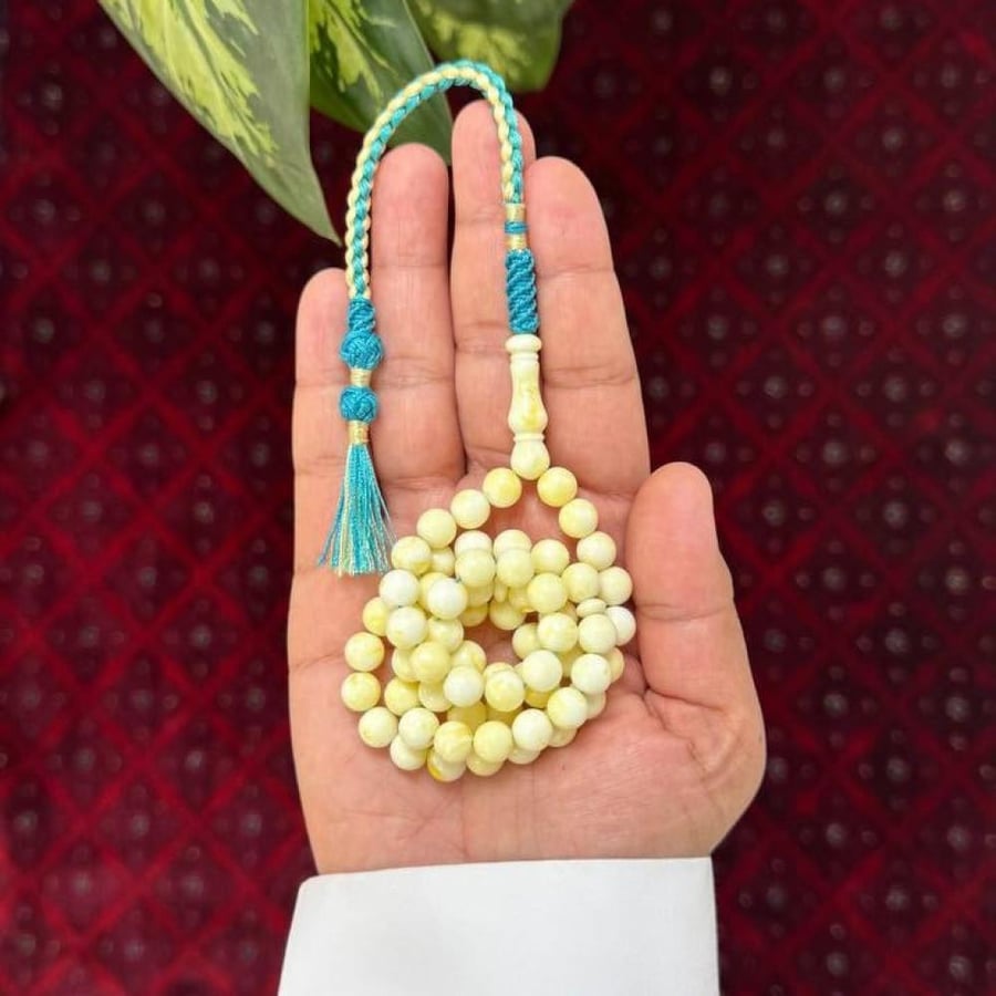 مسباح بكلايت محاكي للكهرمان