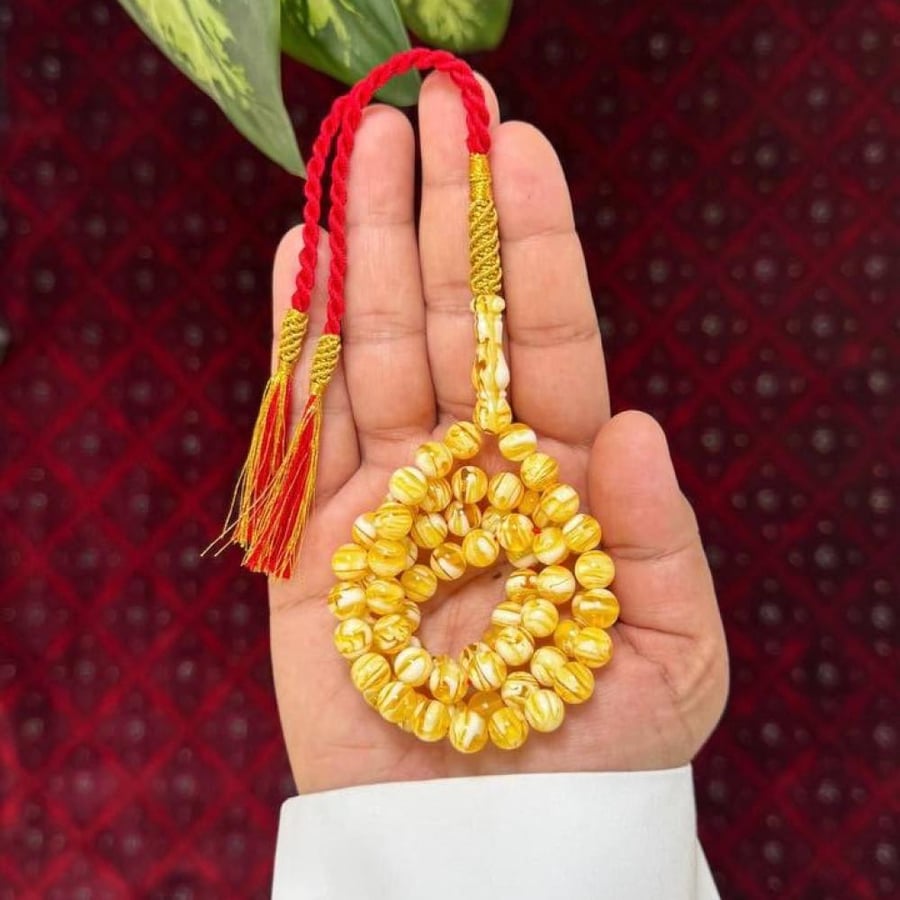 مسباح بكلايت محاكي للكهرمان