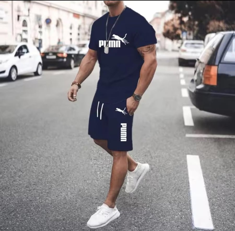 طقم رياضي