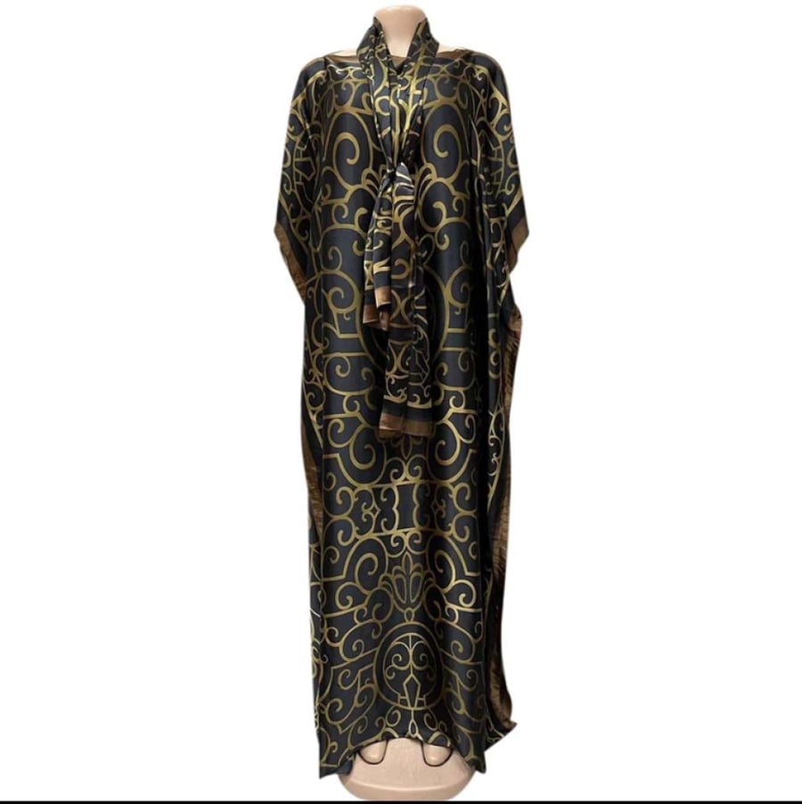 فستان منقوش