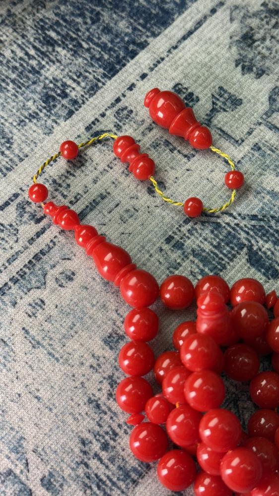 Red polishing rosary – presence strength and elegance of details