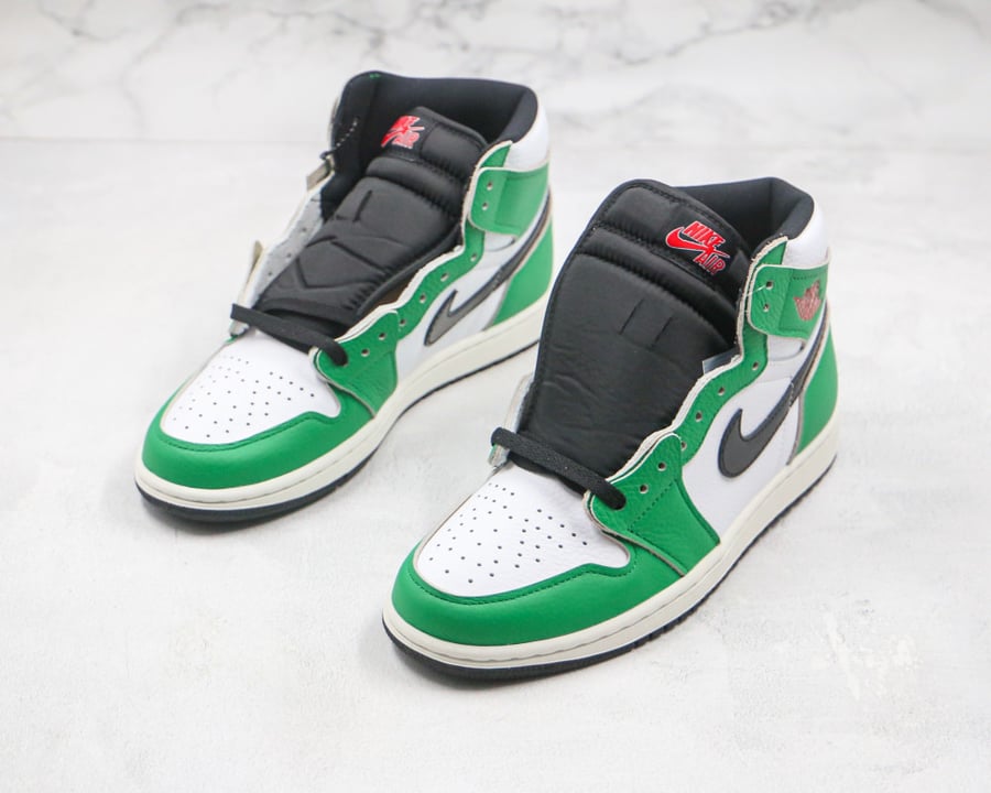 AIR JORDAN 1 HIGH OG  RETRO Lucky Green