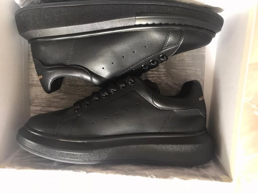 Alexander Mcqueen sneakers black