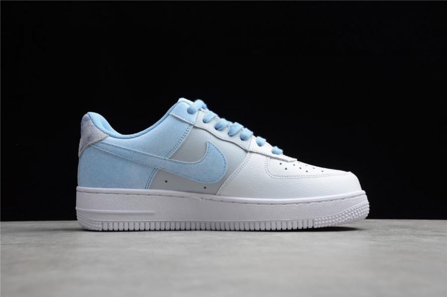NIKE Air Force 1 Low “Psychic Blue”