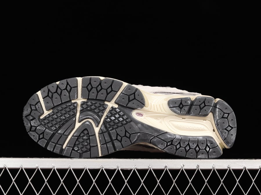 New new balance Protection Pack" 2002r