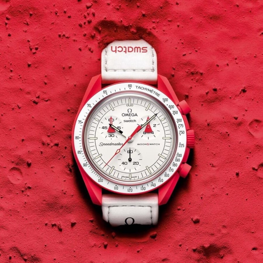 Swatch X Omega Moonswatch ساعة اوميقا