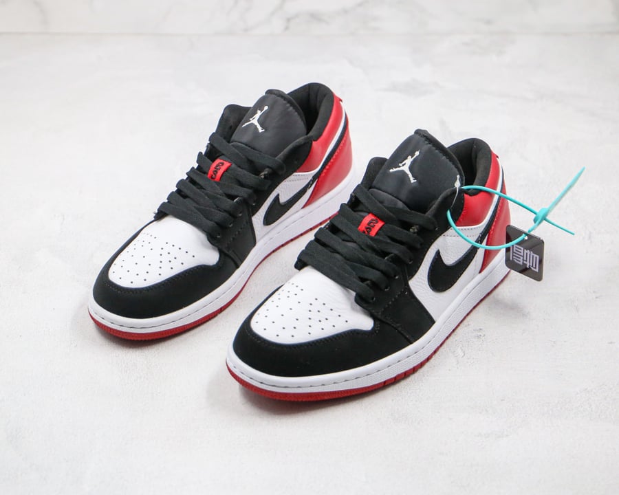 Air Jordan 1 Low Black Toe