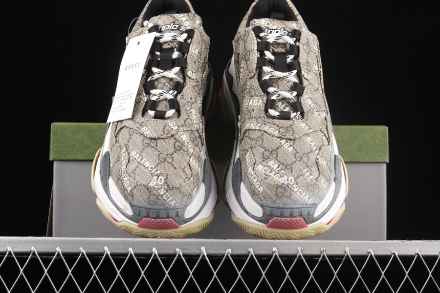 Balenciaga Triple S