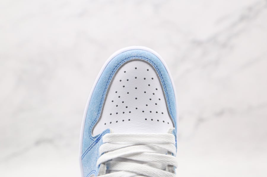 AIR JORDAN 1 HIGH OG Retro HYPER ROYAL