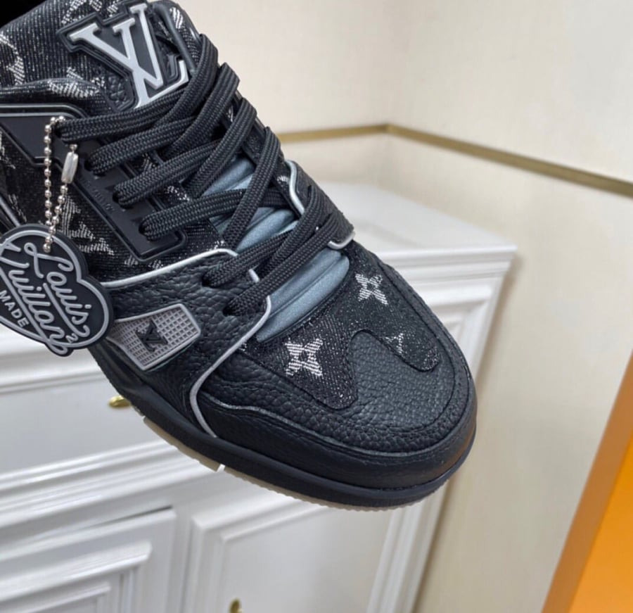 LV Sneakers