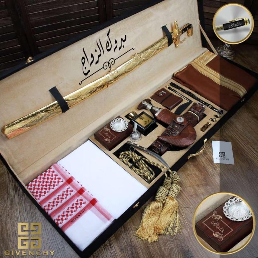 بوكس سيف هدية زواج هدايا سيوف و مشالح بوكسات طقم سيف بالاسم بكجات ملكي