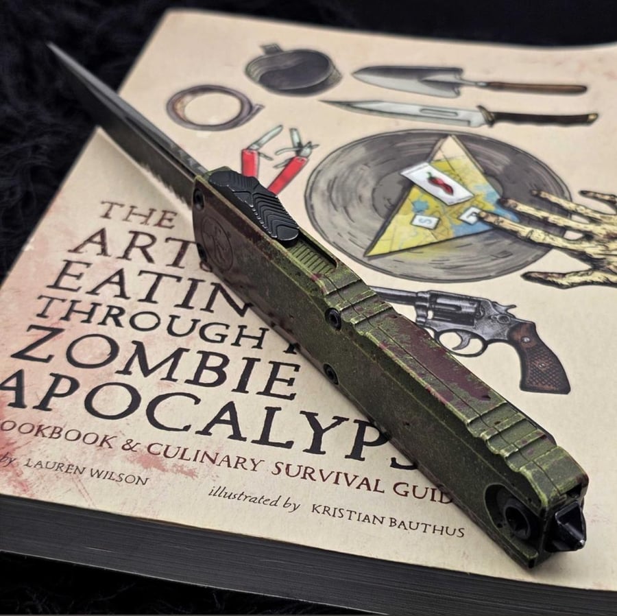 سكين Microtech Ultratech Gen IV Outbreak Deep Engraved S/E 3.55" Partial Serrated 11214-2OBDS
