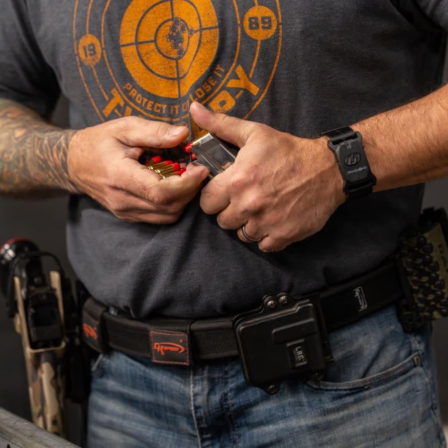 Walker’s SHOTSYNC™ Wearable Shot Timer – مؤقت رماية ذكي قابل للارتداء
