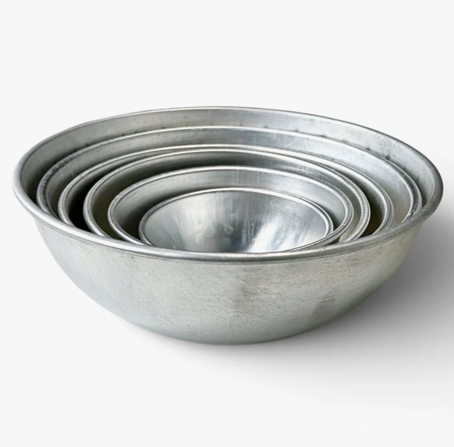 6 طاسات معدنيه - 6 Steel Bowls