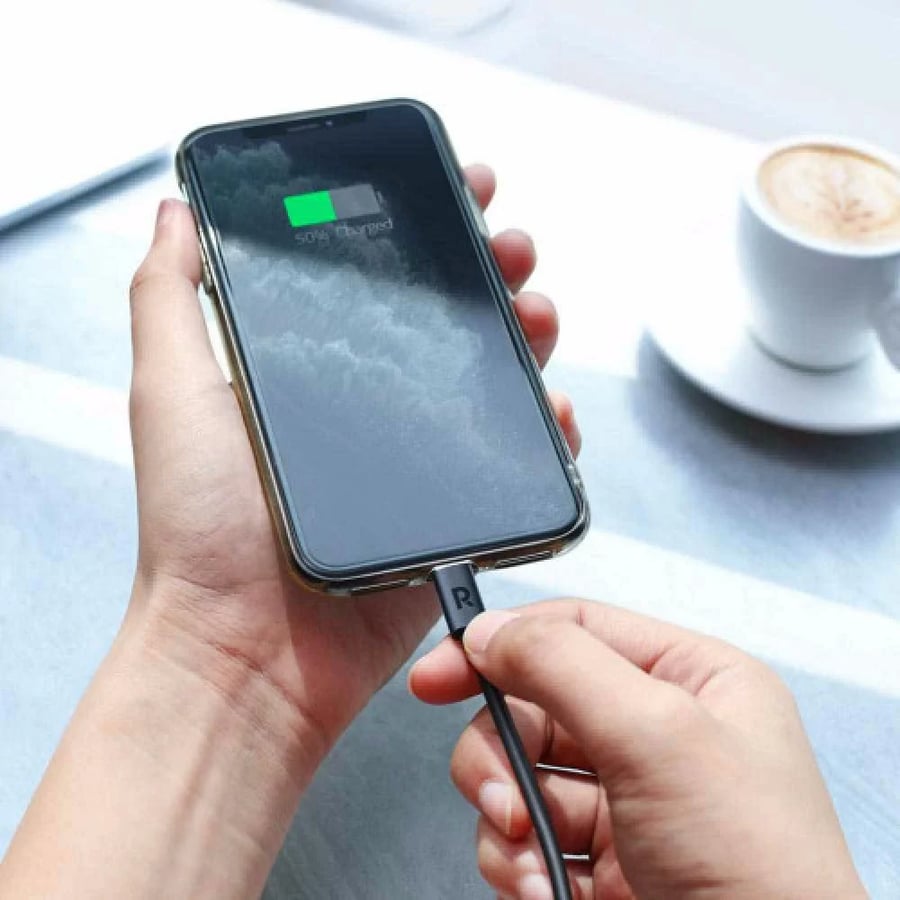 راف باور راف باور كيبل بي دي ايفون بطول 1 متر شحن سريع ضمان سنتين