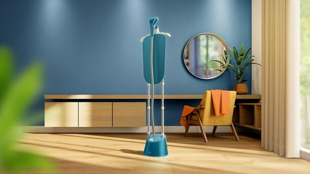 Philips STE1030/26 Steam Iron for Garments, Series 1000-1800W, Compact Design, 2-Year Warranty