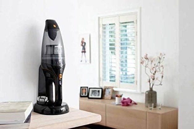 Philips FC6149/61 Handheld Vacuum Cleaner, 2-Year Warranty