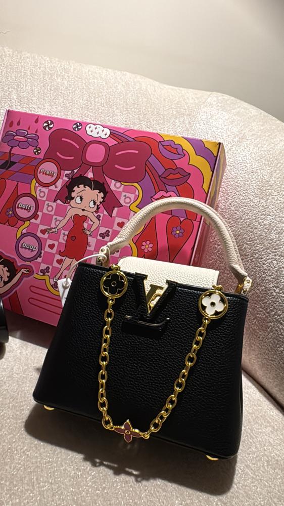 Lv black